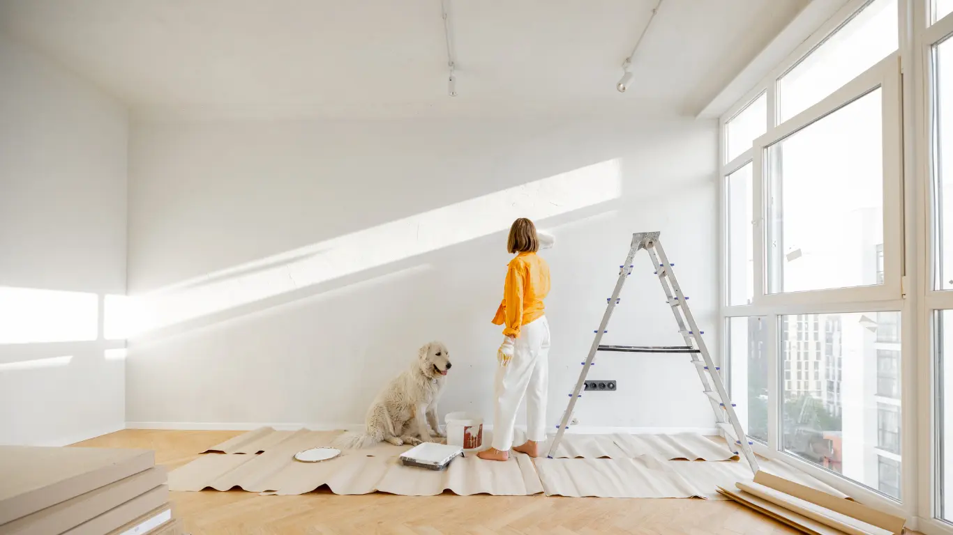 Femmes profitant des rabais partenaires en travaux et rénovation