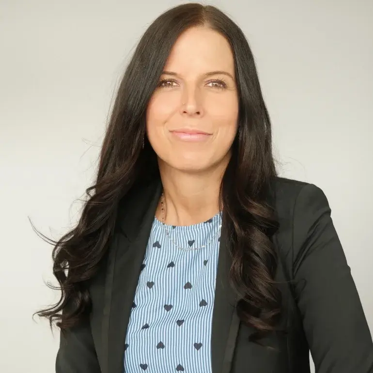 Melanie robitaille